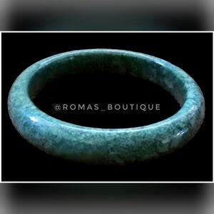 Green Stone Bangle Bracelet